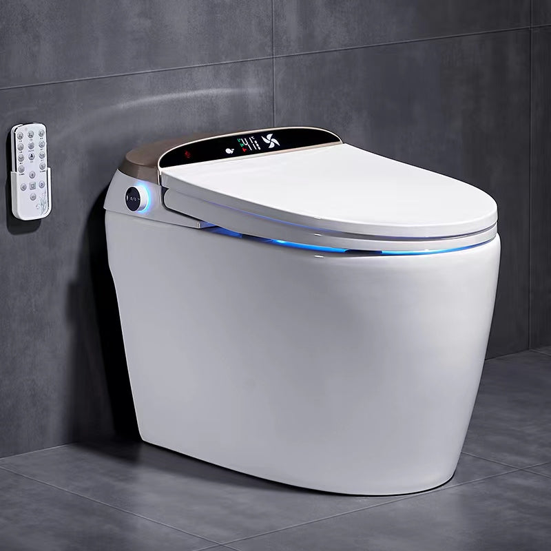 智能馬桶 vs 智能電子廁板：除了價錢，這 3 大功能差異才是關鍵！